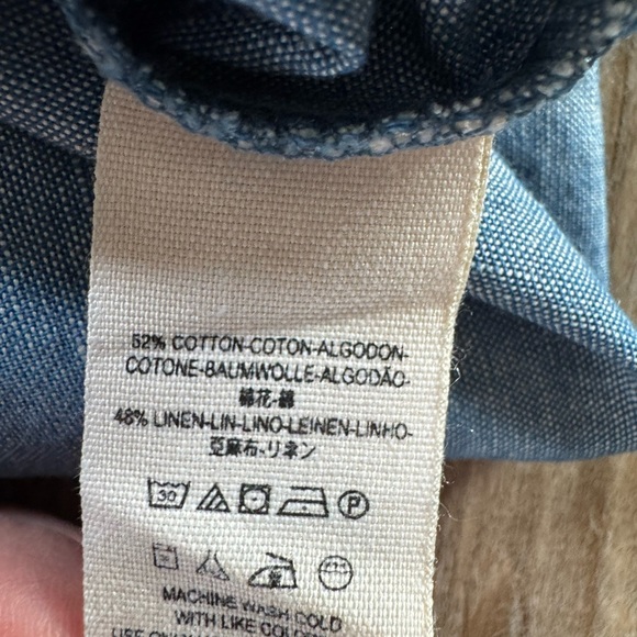 Free People Show Me Some Shoulder Chambray Top - Picture 8 of 8